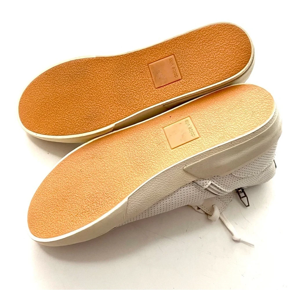Dolce Vita Zohara White High-Top Sneaker Shoes Sz 8.5 Perforated Leather Slip On